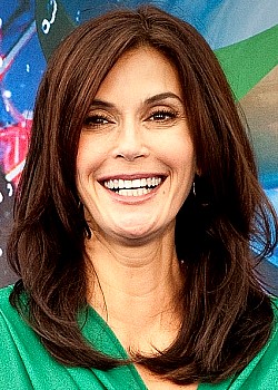 Teri Hatcher