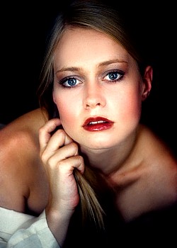 Carrie Nelson